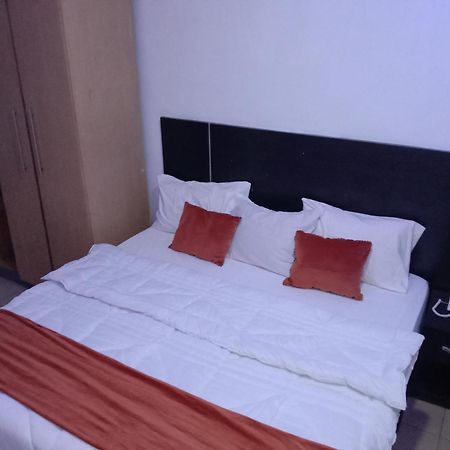 Blue Moon Hotels Victoria Island ลากอส ภายนอก รูปภาพ