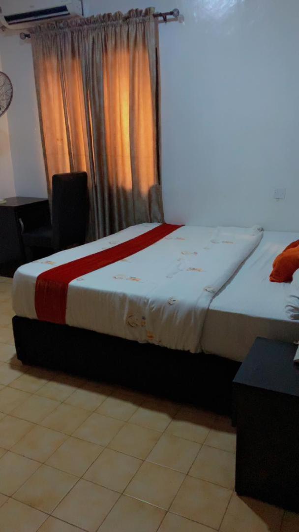 Blue Moon Hotels Victoria Island ลากอส ภายนอก รูปภาพ